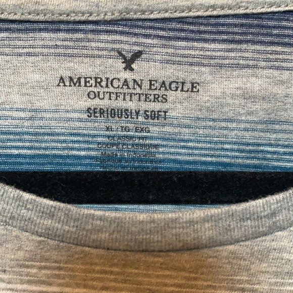 American Eagle Outfitters Classic Fit Striped T Shirt - Picture 3 of 4